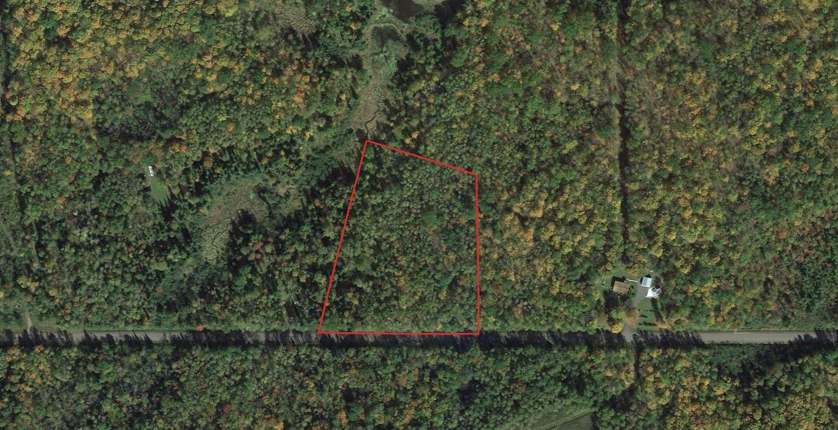 5.14 Acres on Cross Road
