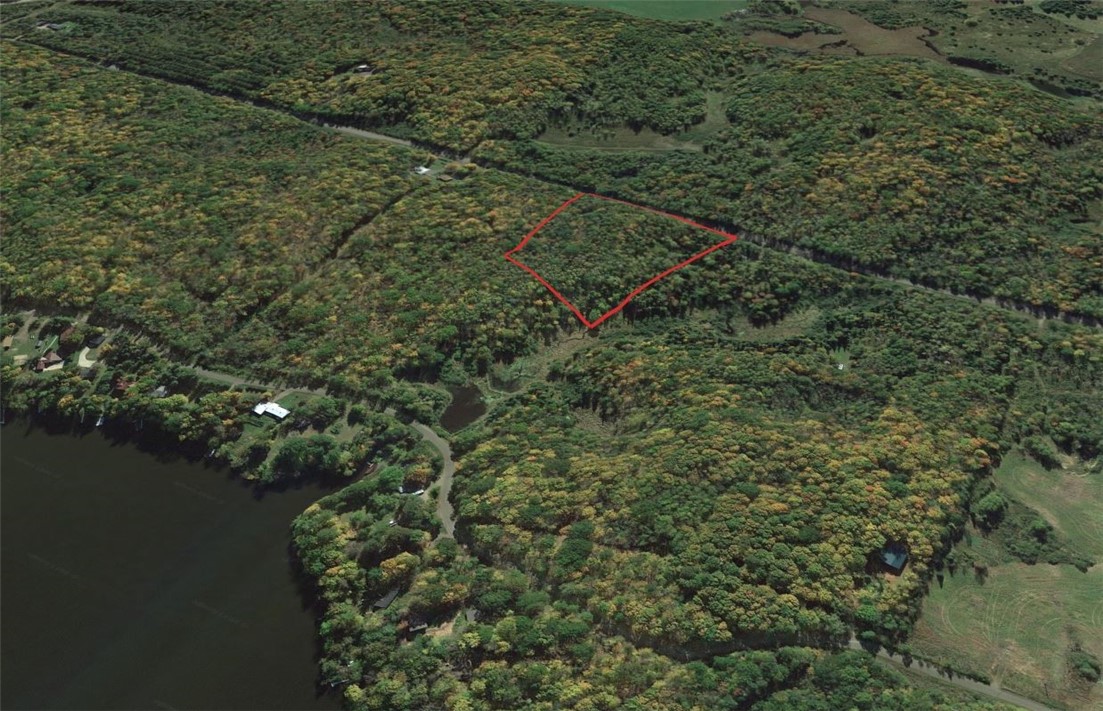 5.14 Acres on Cross Road