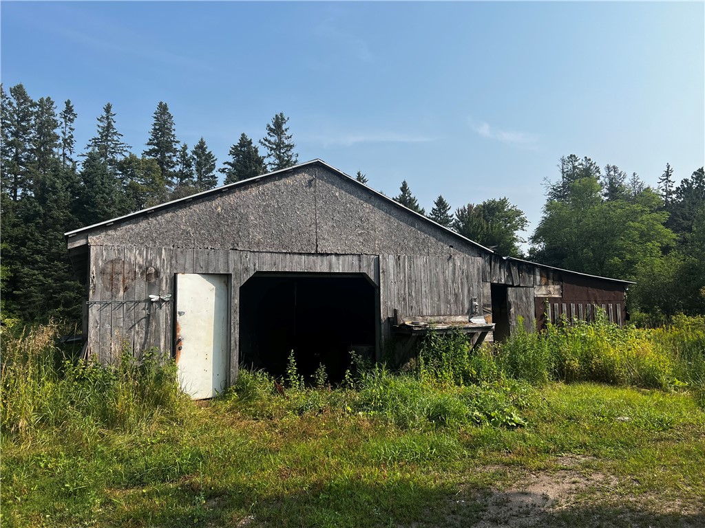 N5589 Fairview Road