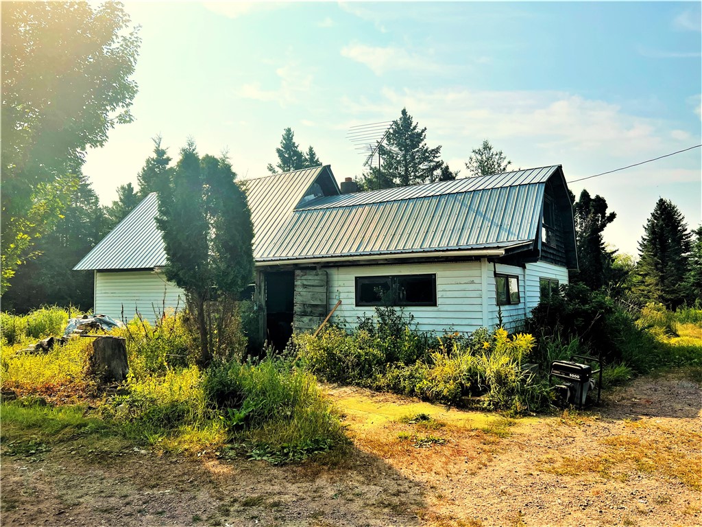 N5589 Fairview Road