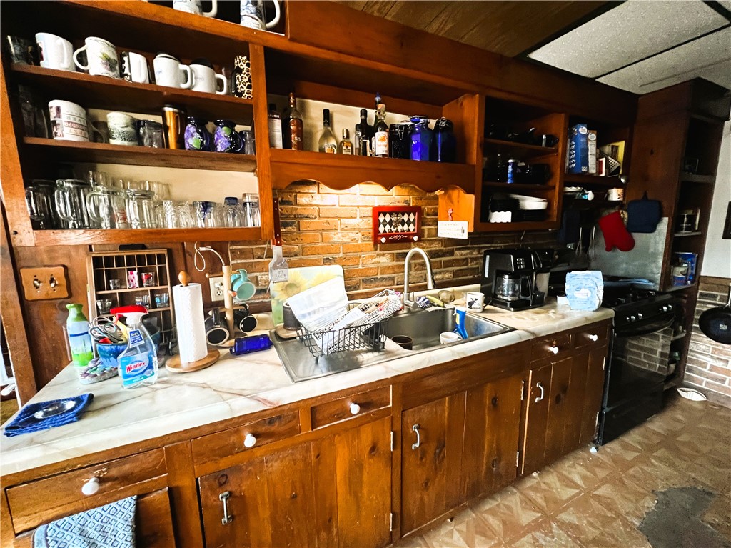 N5402 Thornapple Road