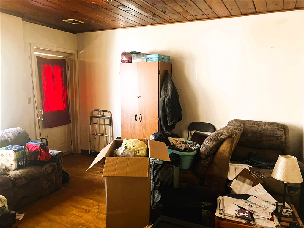 3662 N Clark Street 1-7