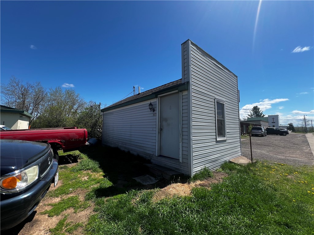 3662 N Clark Street 1-7