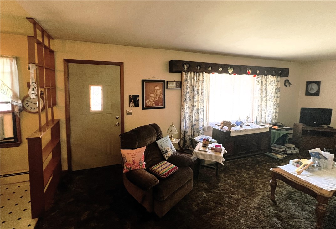 405 W Summit Avenue