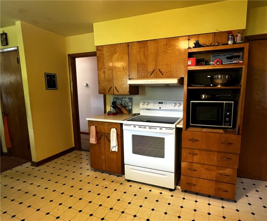 405 W Summit Avenue