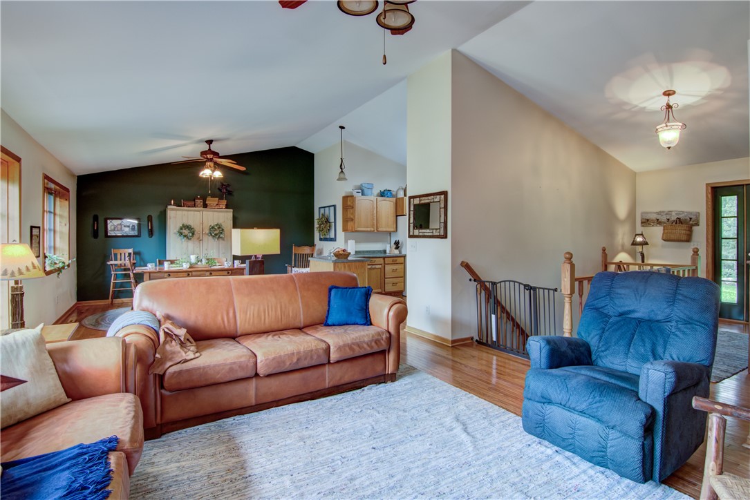 W7551 Vinettes Landing Road