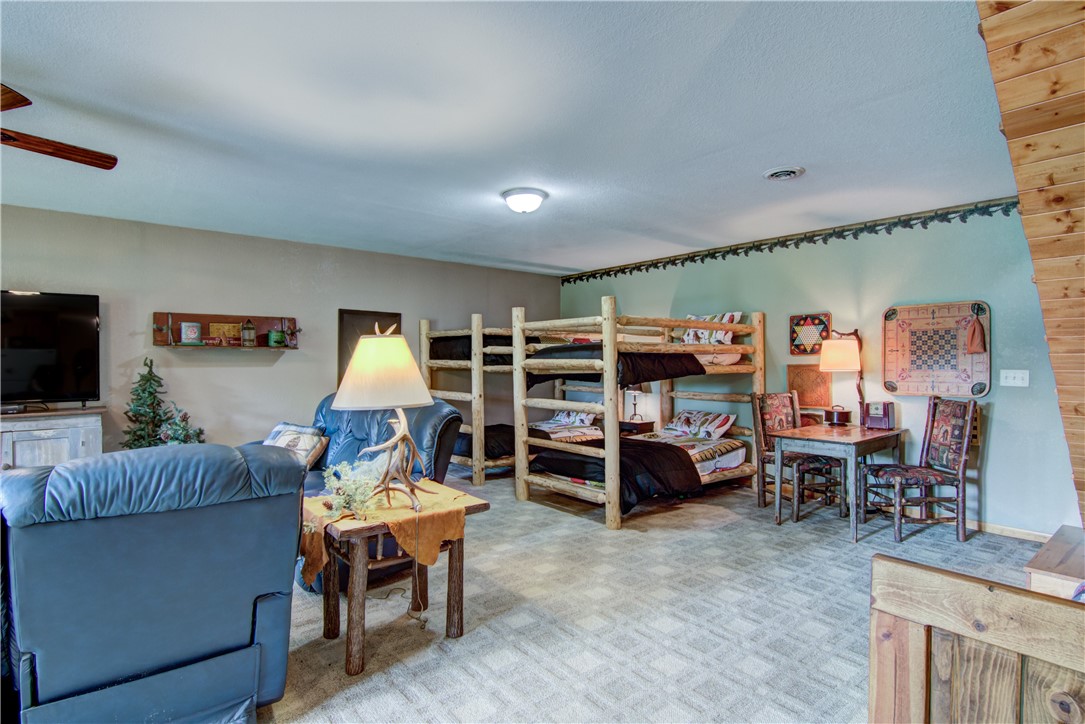 W7551 Vinettes Landing Road