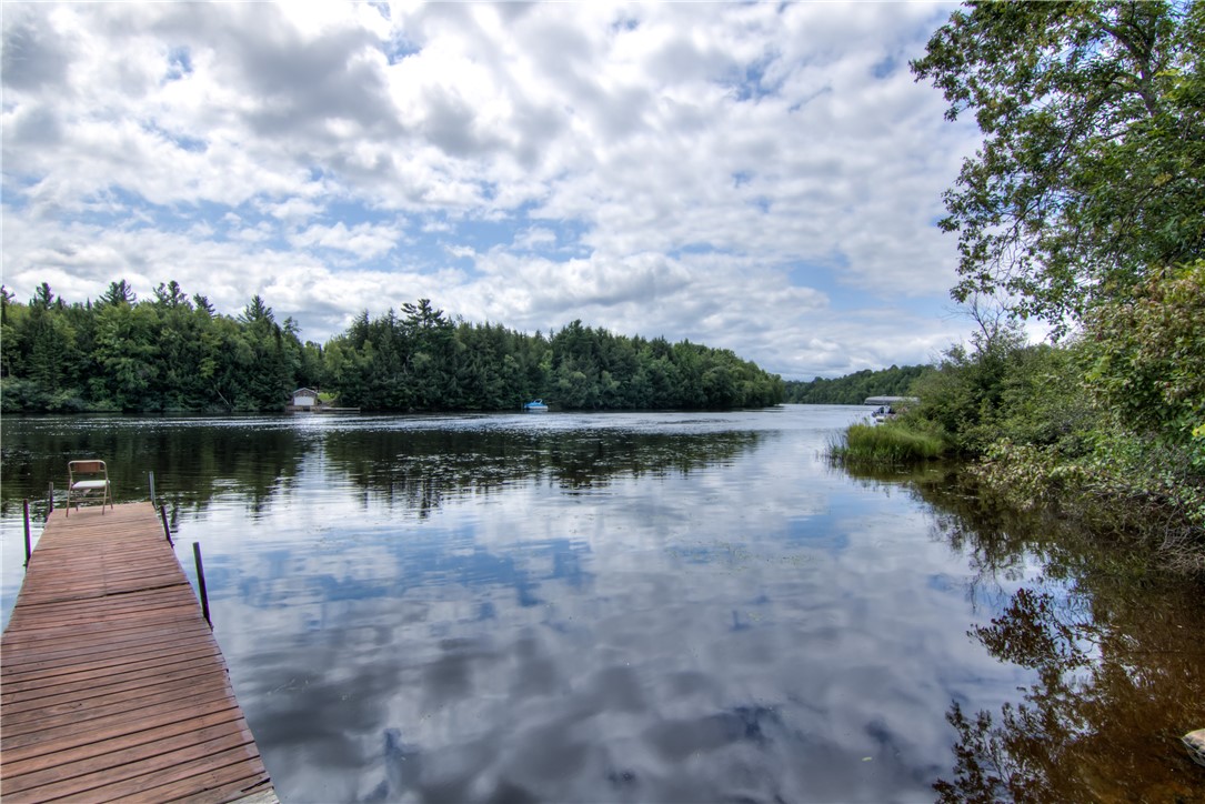 W7551 Vinettes Landing Road