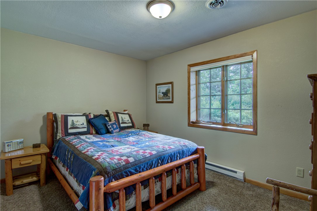 W7551 Vinettes Landing Road