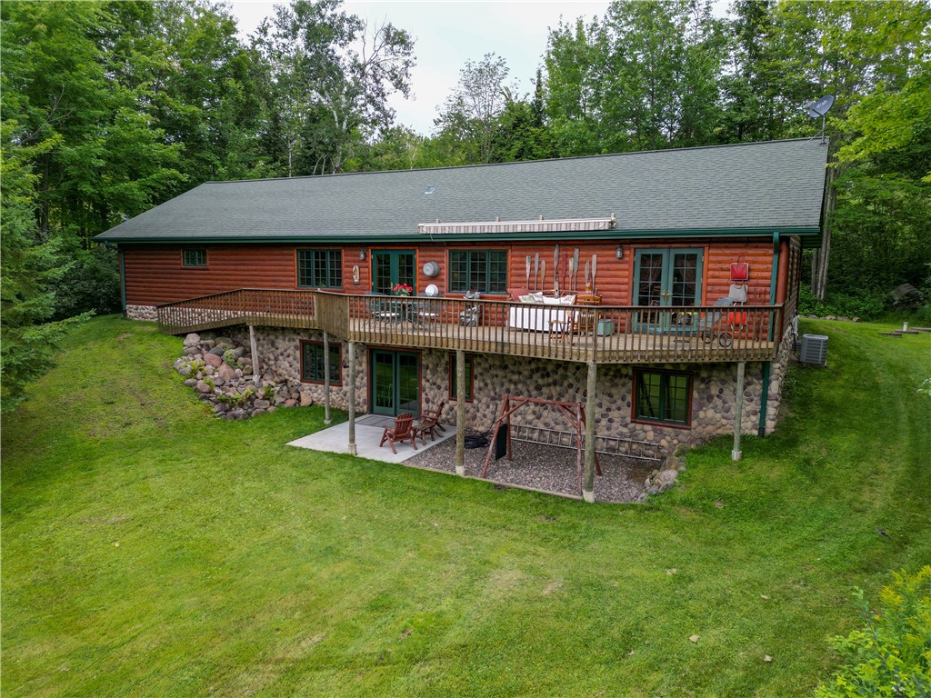 W7551 Vinettes Landing Road