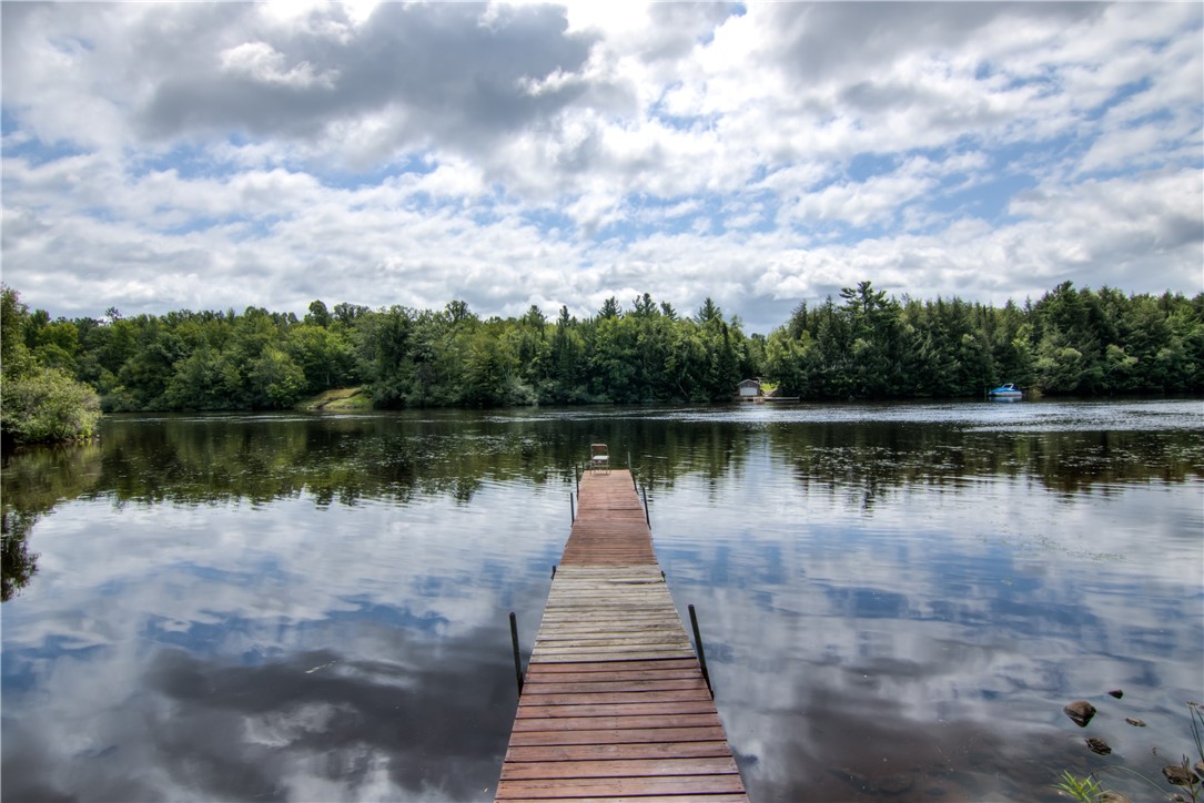 W7551 Vinettes Landing Road