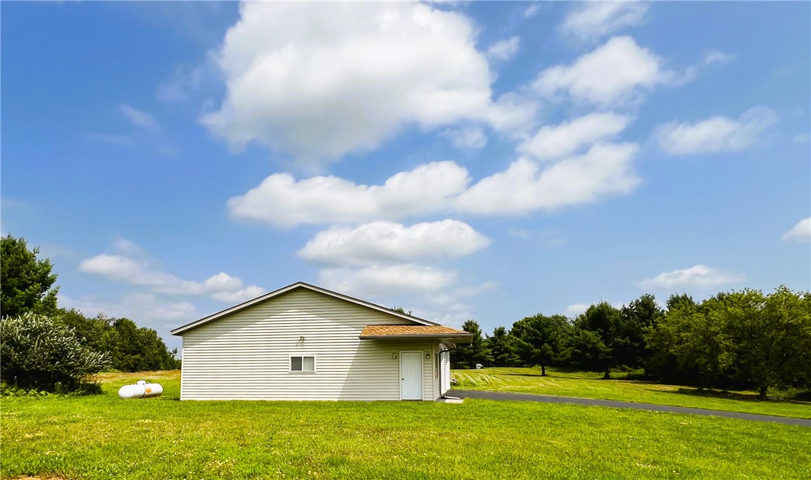 W9514 Stansbury Road