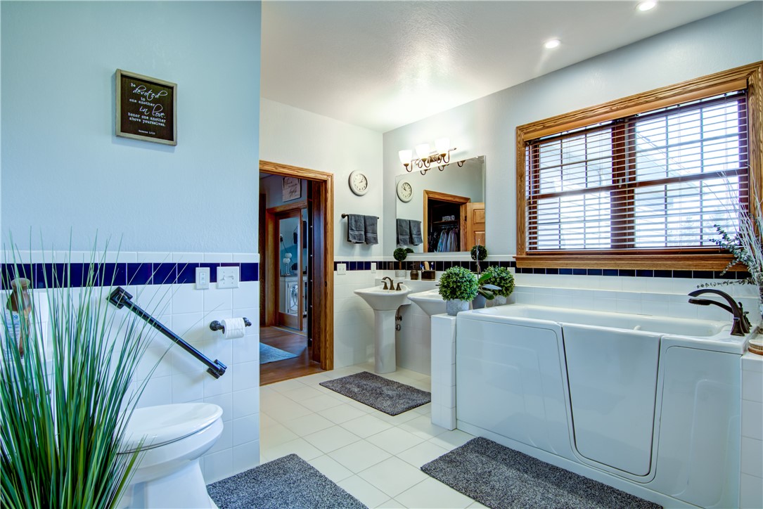 N5821 Sheep Ranch Road