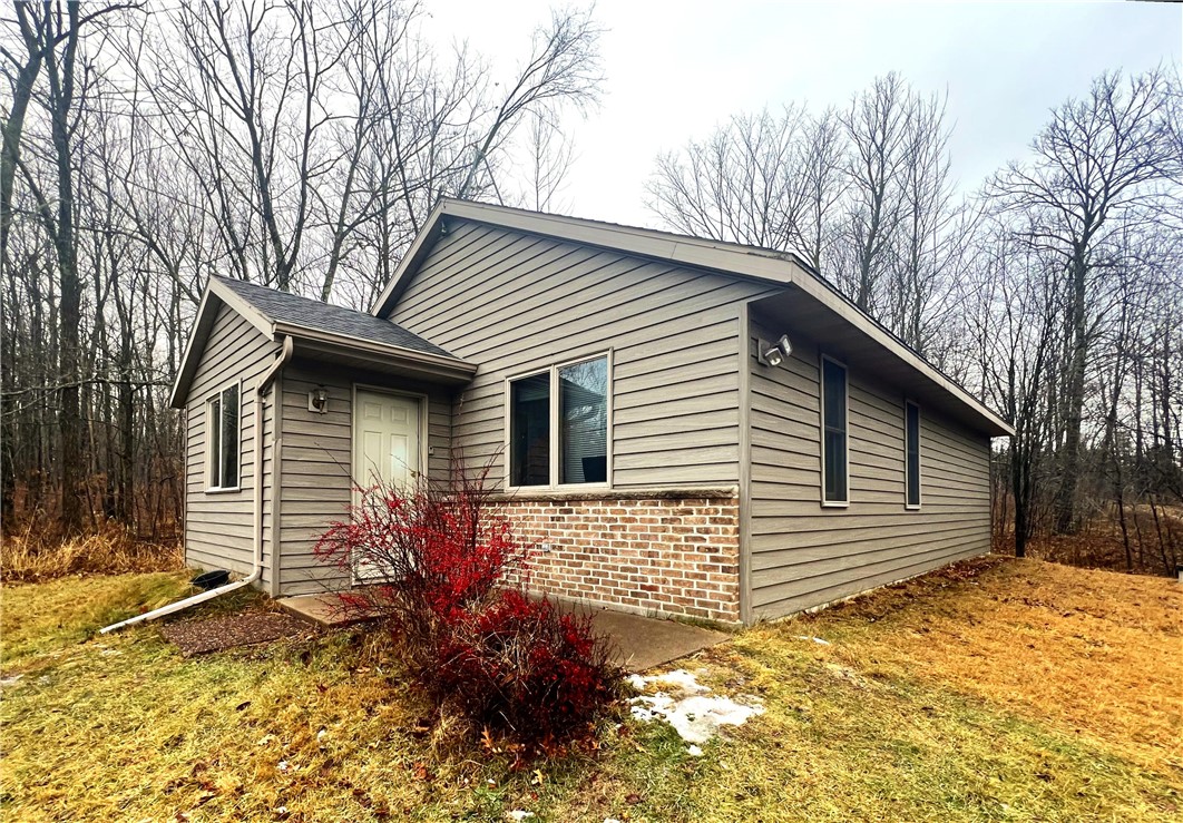 W12125 Meadow Dam Road