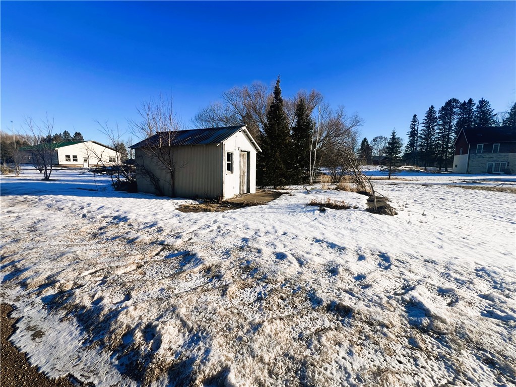 W10289 Railroad Street