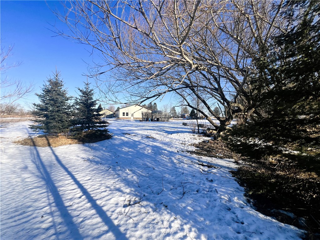 W10289 Railroad Street