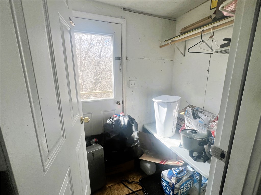 1108 & 1108.5 Menasha Avenue E