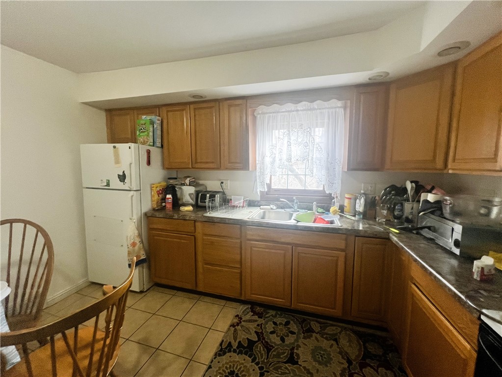 1108 & 1108.5 Menasha Avenue E