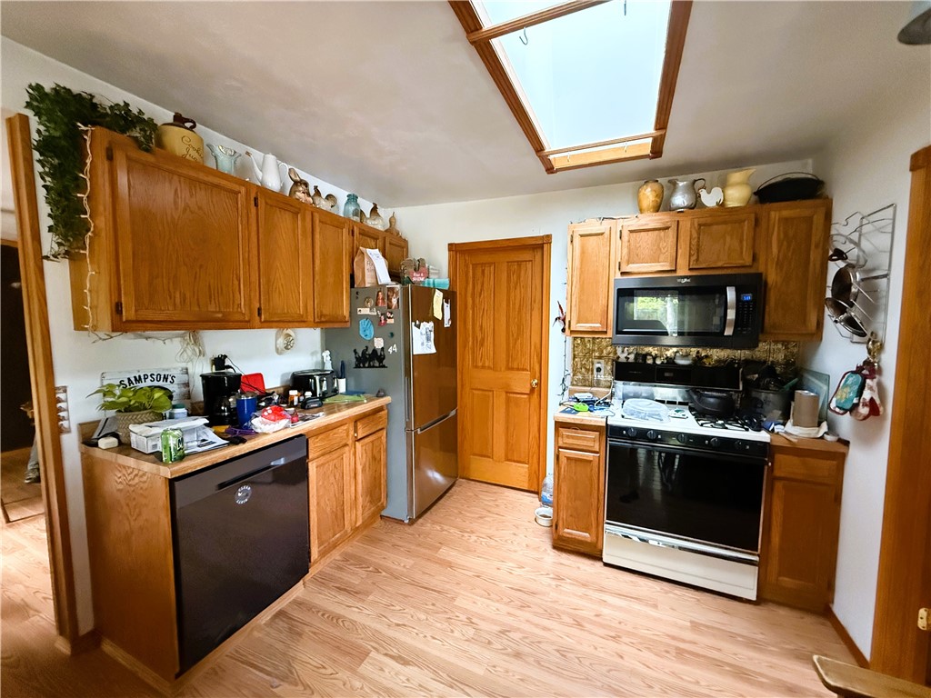 10302W Cty Rd D