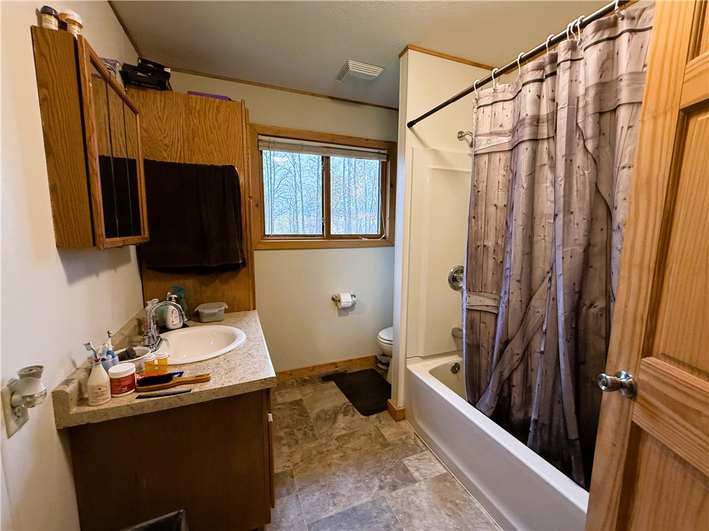 4546 N Gold Leaf Lane