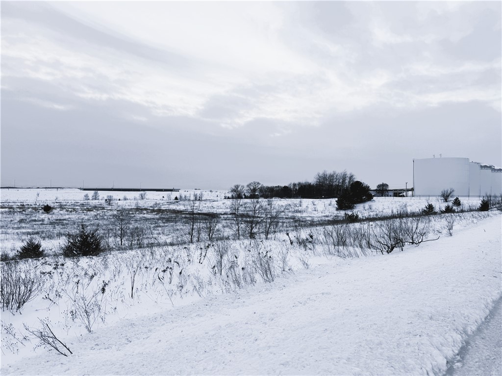 11.44 Acres 37th Avenue