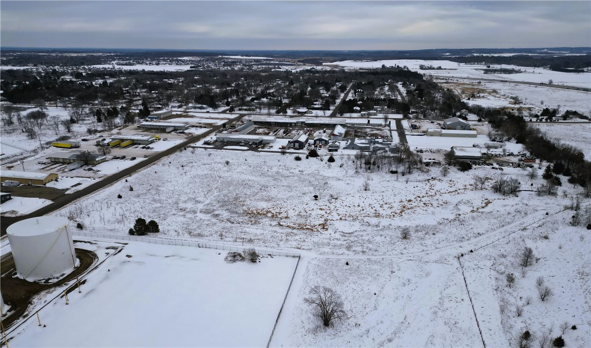 11.44 Acres 37th Avenue