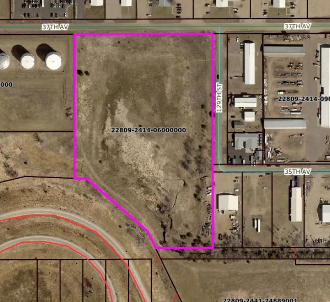 11.44 Acres 37th Avenue