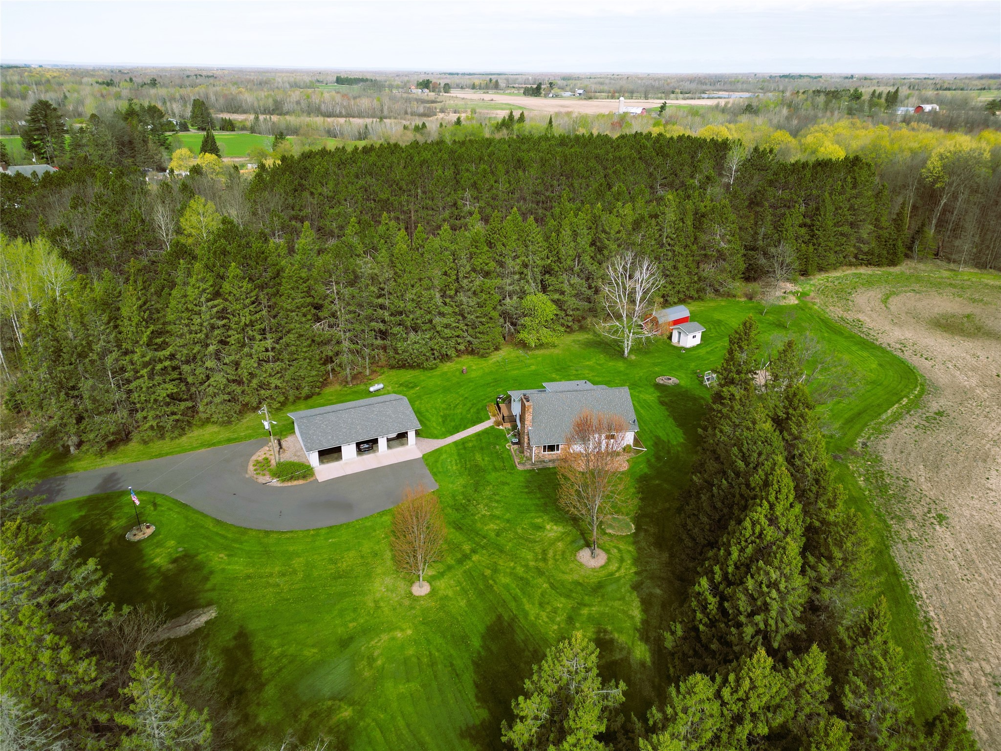 W4364 Hwy 8