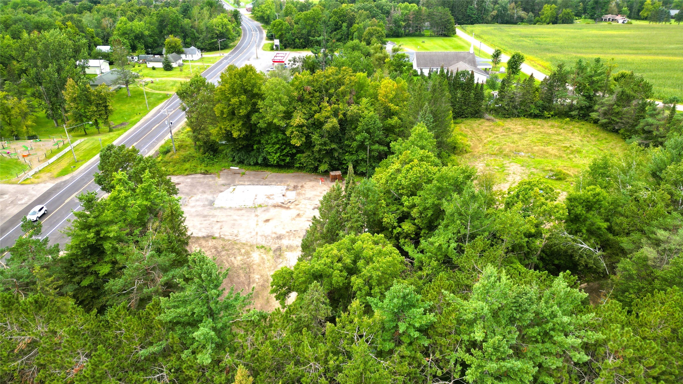 W8092 and W8102 Edgewood Avenue E