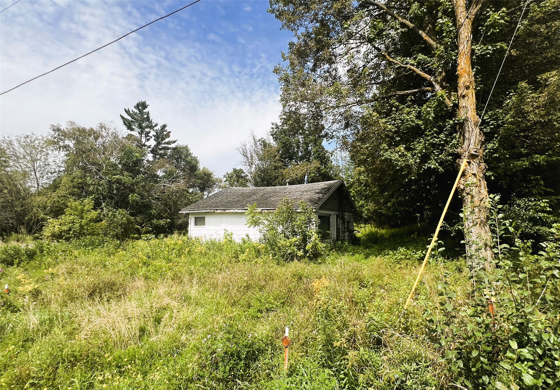W8092 and W8102 Edgewood Avenue E