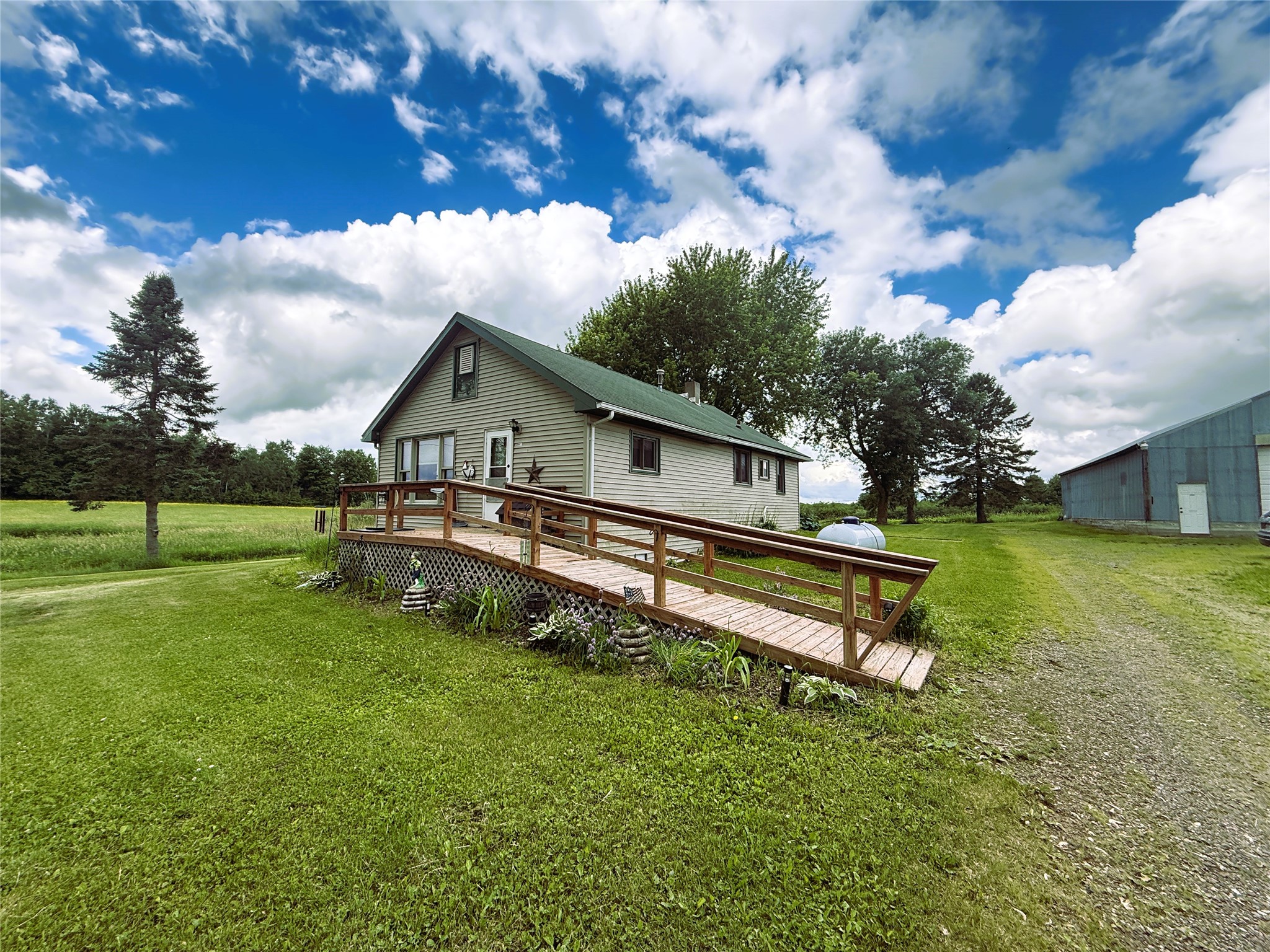 N2737 E Grow Road