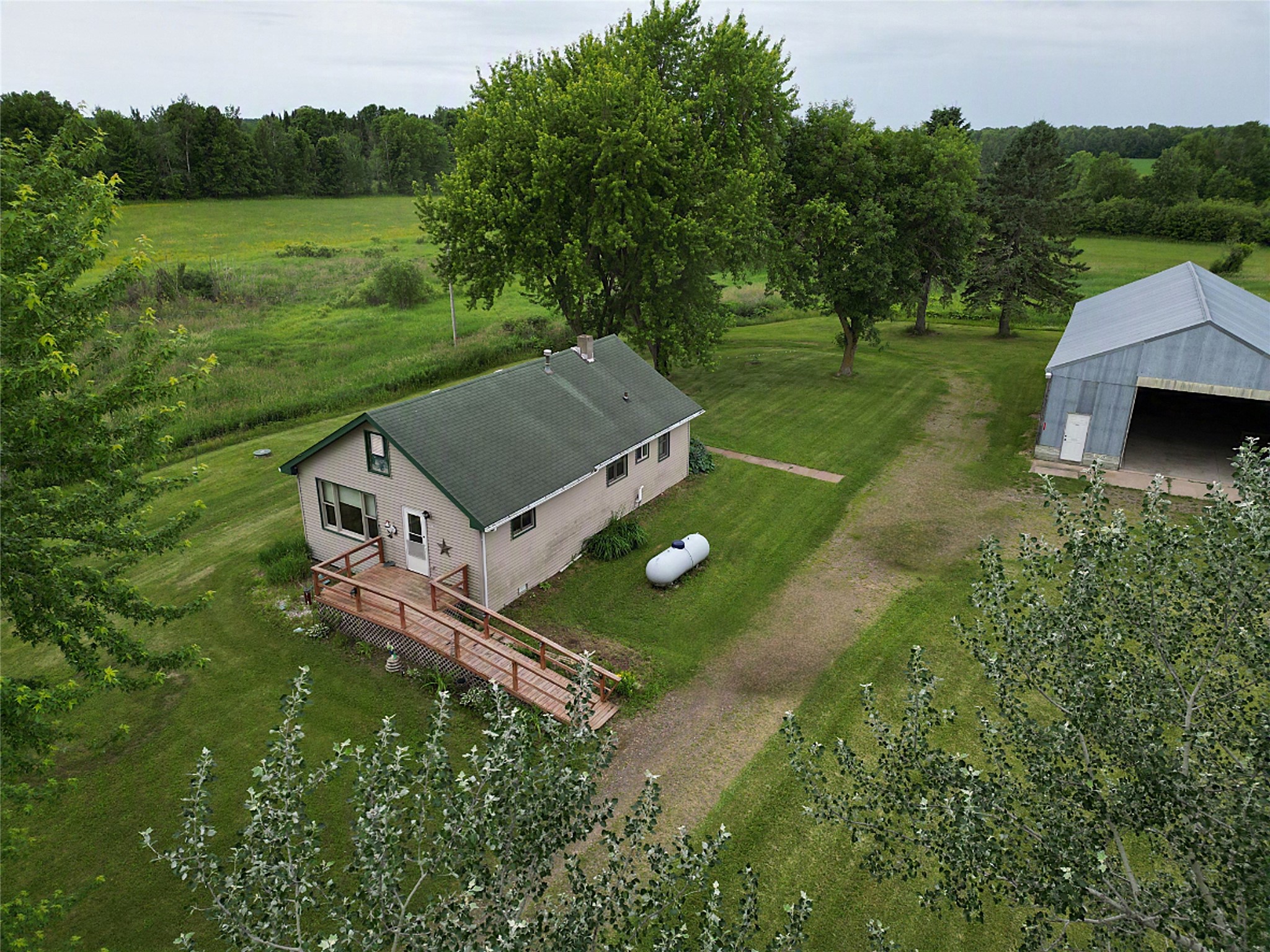 N2737 E Grow Road