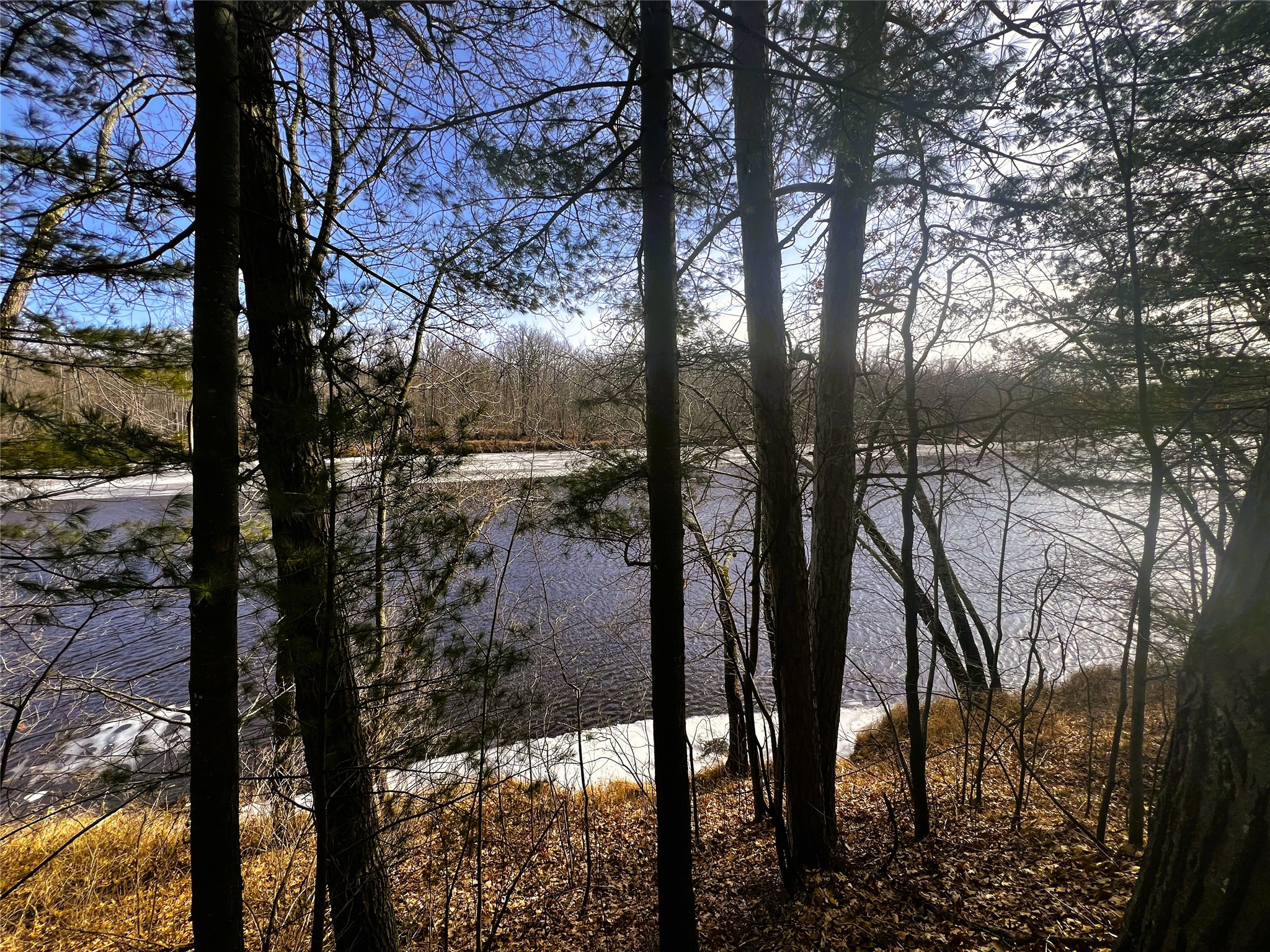 N3720 Hwy 40