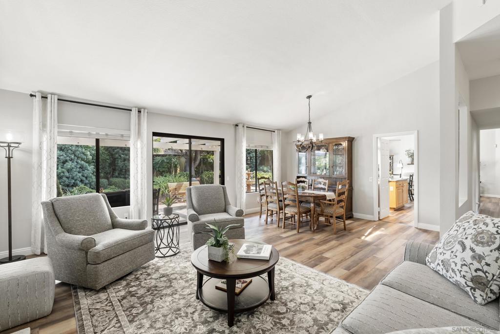 1630 Candlelight Gln