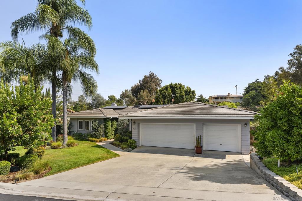 1630 Candlelight Gln