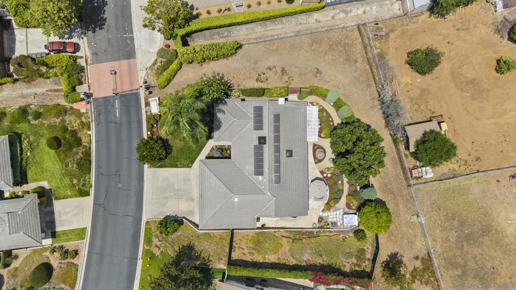 1630 Candlelight Gln