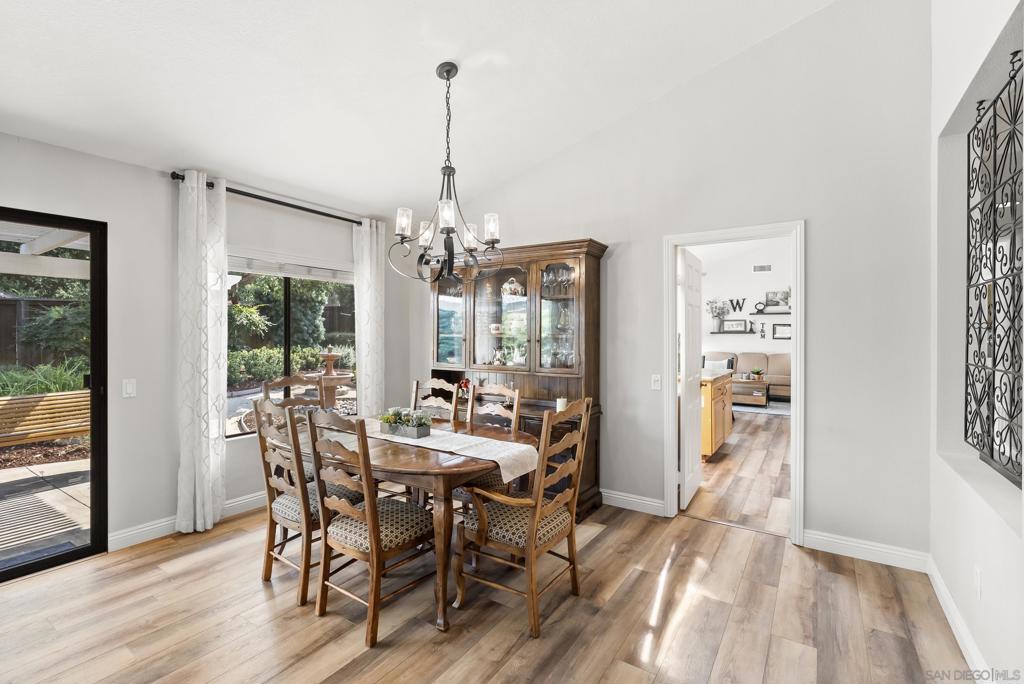 1630 Candlelight Gln