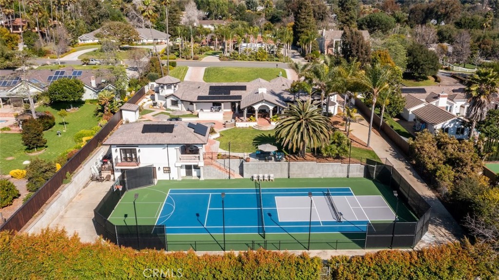 1129 Sugarbush Drive