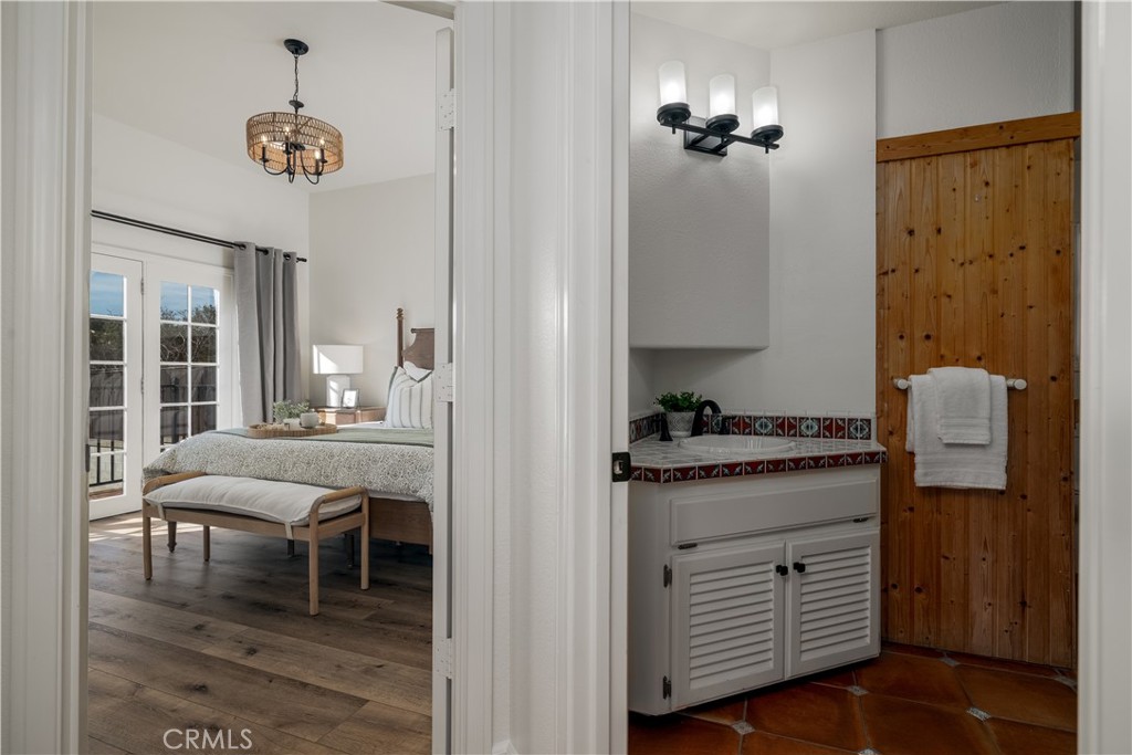 1129 Sugarbush Drive