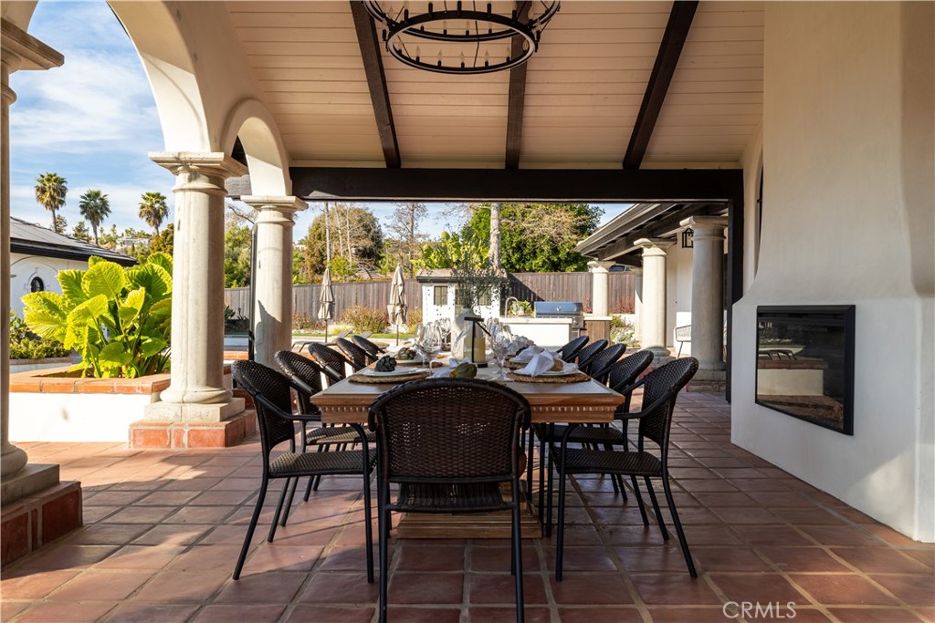 1129 Sugarbush Drive