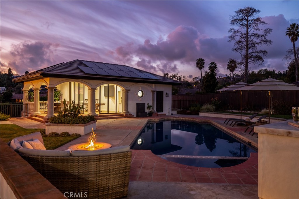 1129 Sugarbush Drive