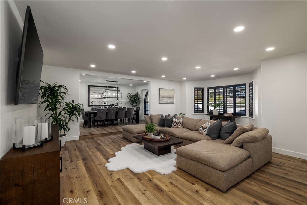 1129 Sugarbush Drive