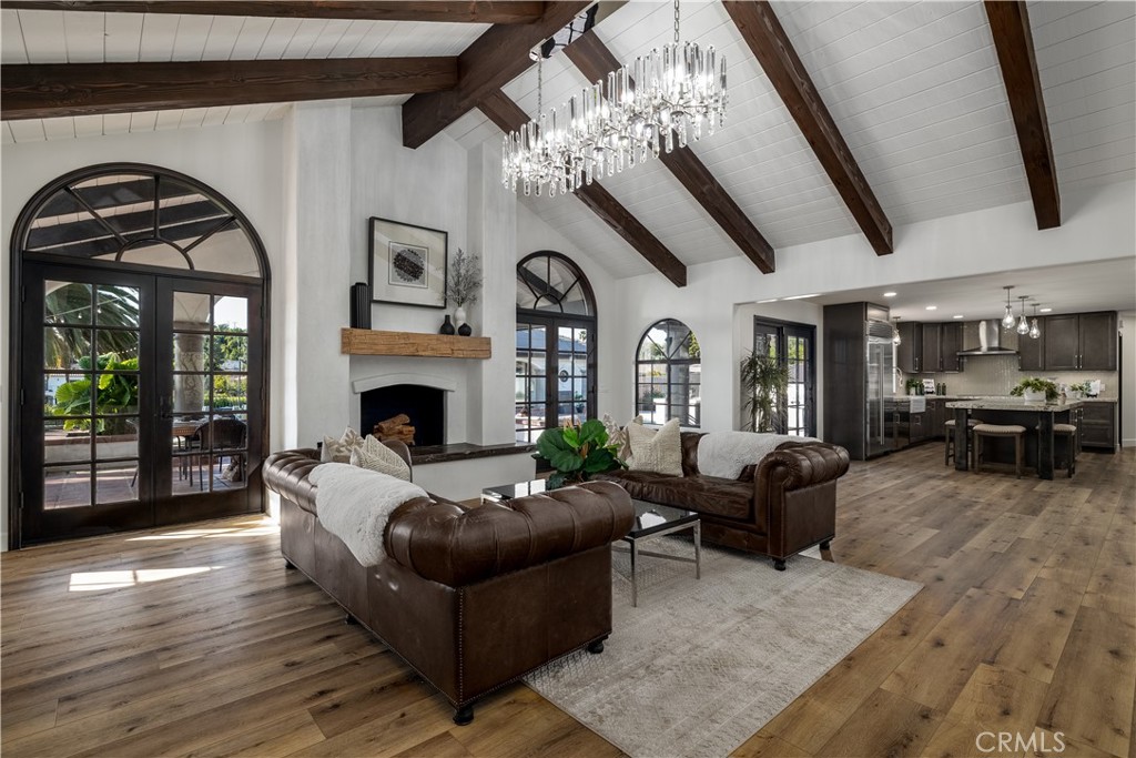 1129 Sugarbush Drive