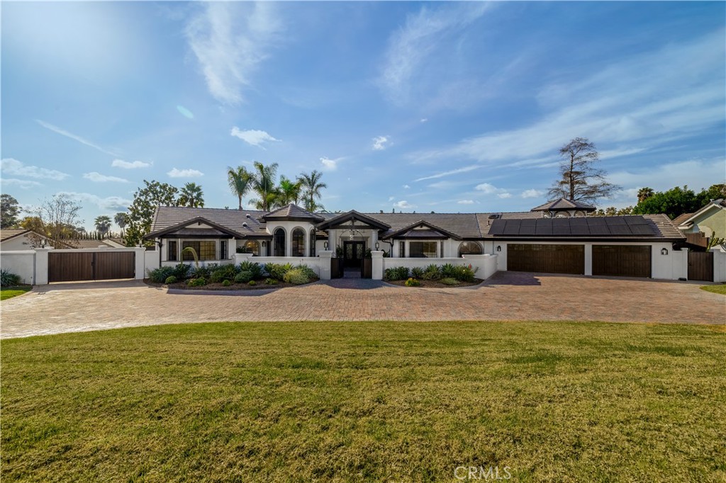 1129 Sugarbush Drive