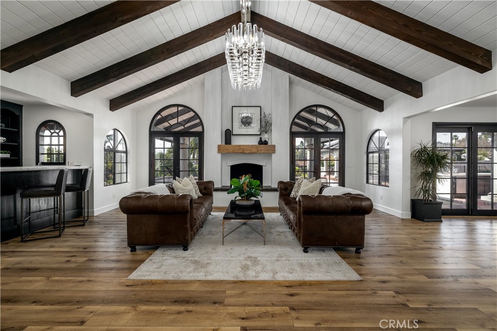 1129 Sugarbush Drive