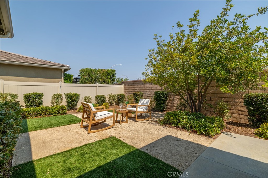 24405 Arroyo Drive