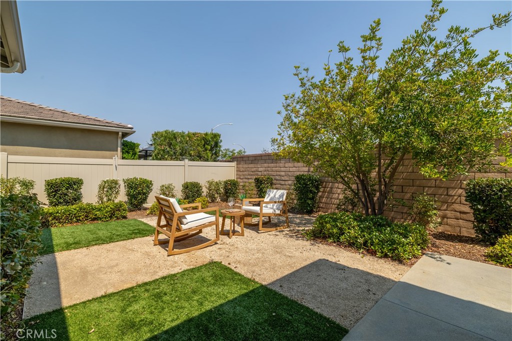 24405 Arroyo Drive