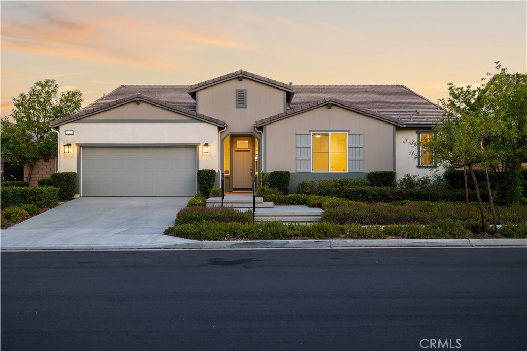 24405 Arroyo Drive