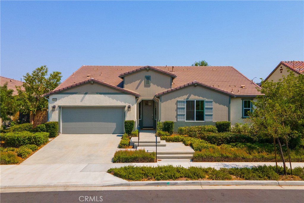 24405 Arroyo Drive