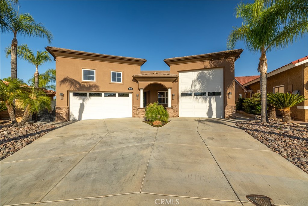 30416 Comanche Circle